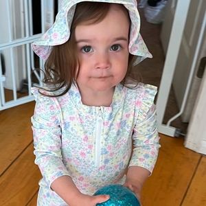 Meet your Posher, Katayoun